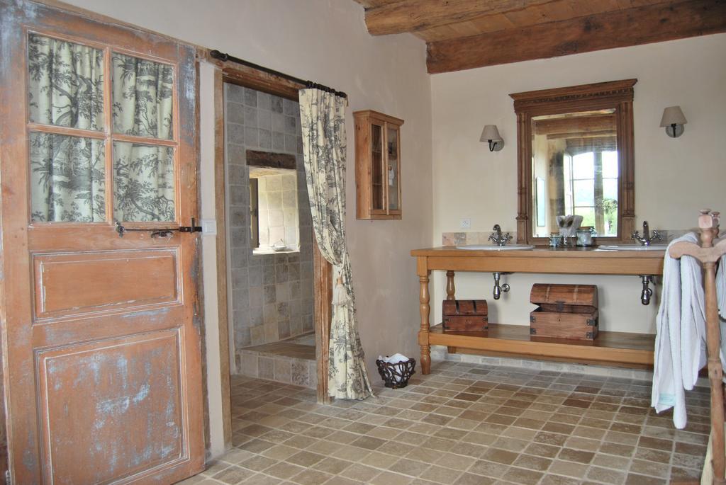 Calvignac Mas De Garrigue B&B 객실 사진