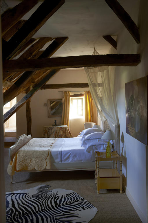 Calvignac Mas De Garrigue B&B 객실 사진